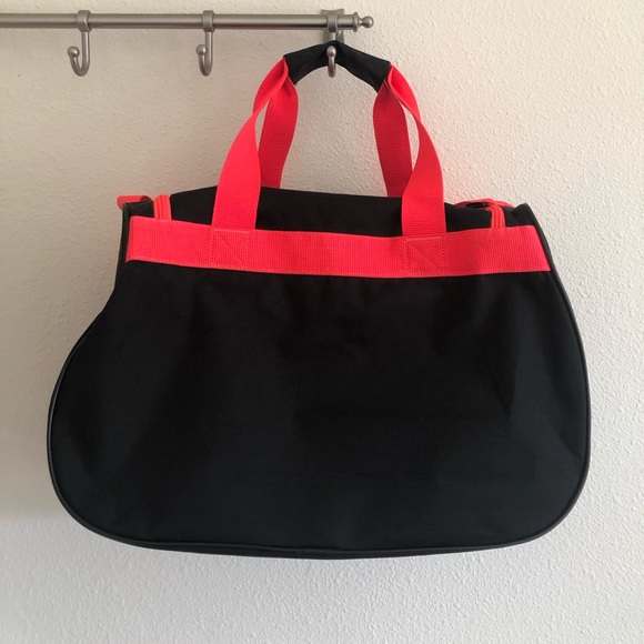 Adidas Graphic Duffle Bag - Picture 9 of 10